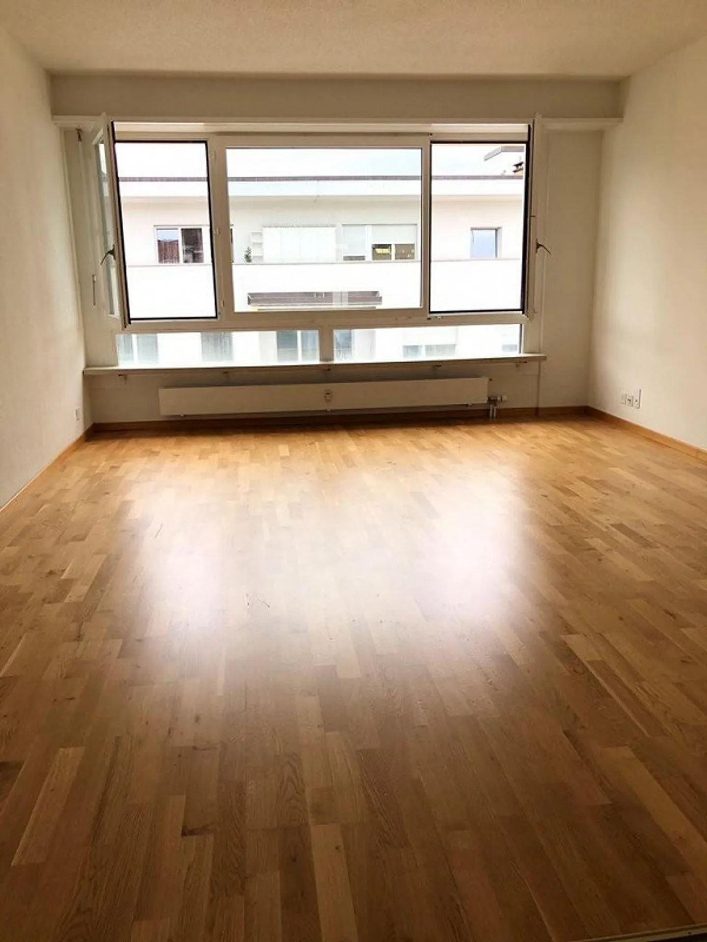 Belle appartement 2 pièces près de la gare SBB - Photo 4 sur 8
