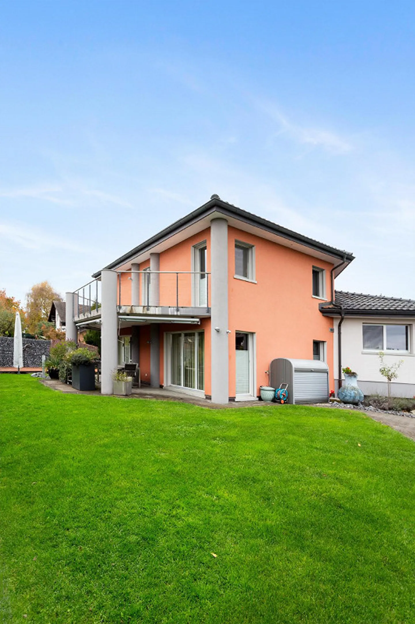 Casa unifamiliare esclusiva e moderna in costruzione solida di alta qualità - Foto 6 di 42