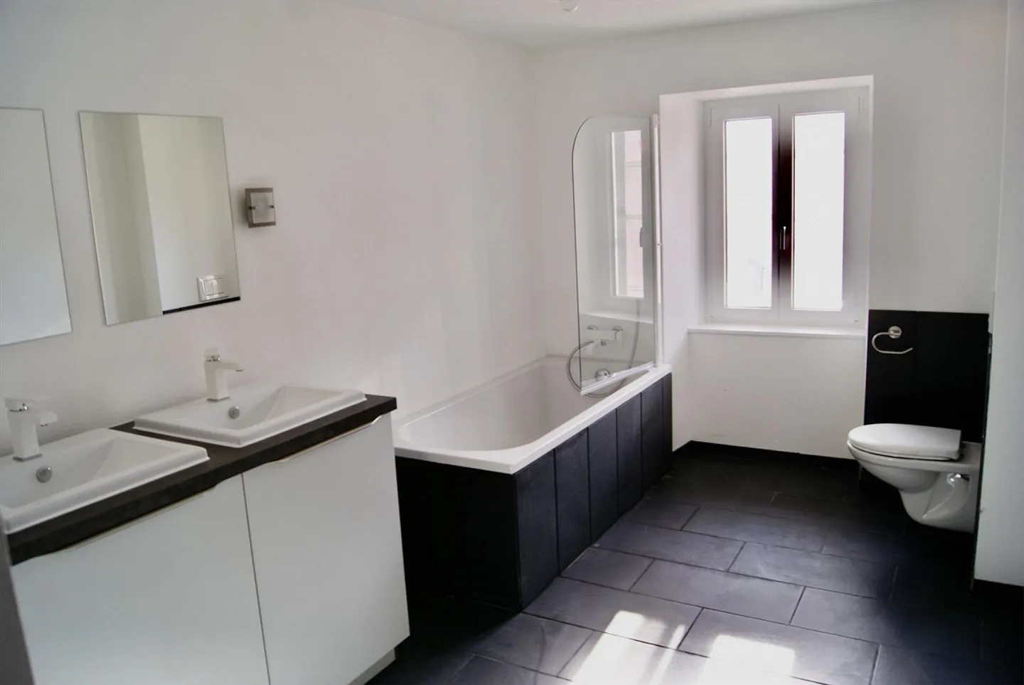 Moderne 3.5 Zimmer Wohnung - Foto 5 von 6