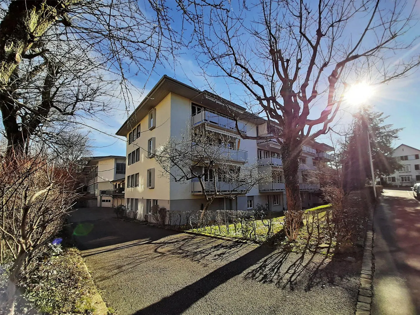 Appartement lumineux de 3,5 pièces dans le meilleur emplacement de Berne - Photo 1 sur 13