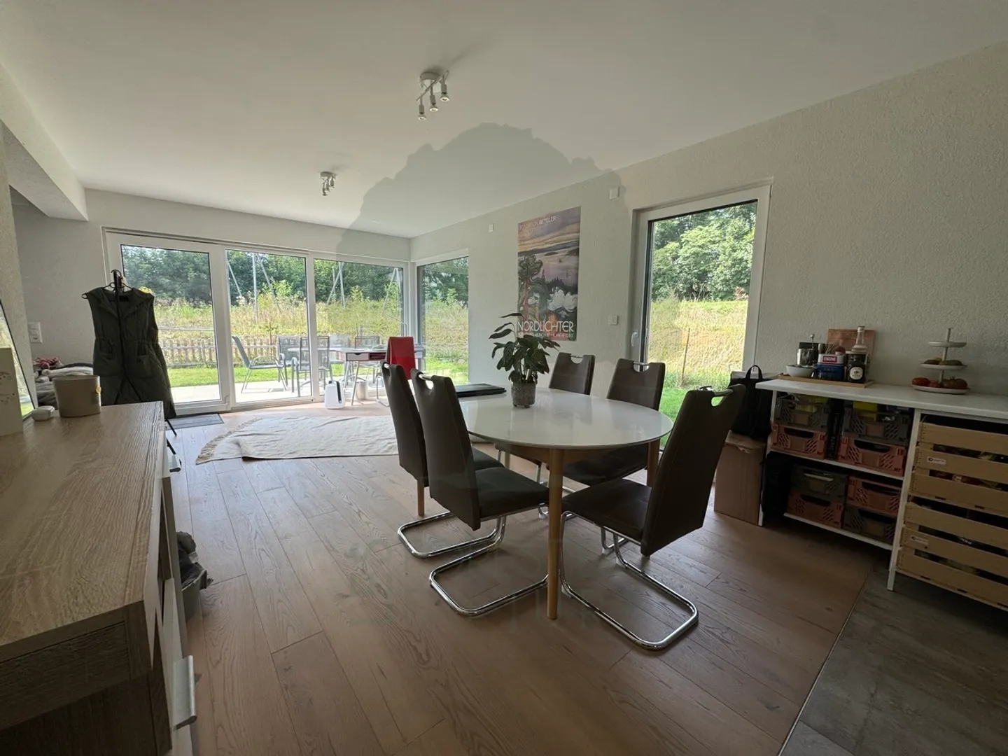Charming family home with 4.5 rooms and beautiful volumes - Photo 17 of 32