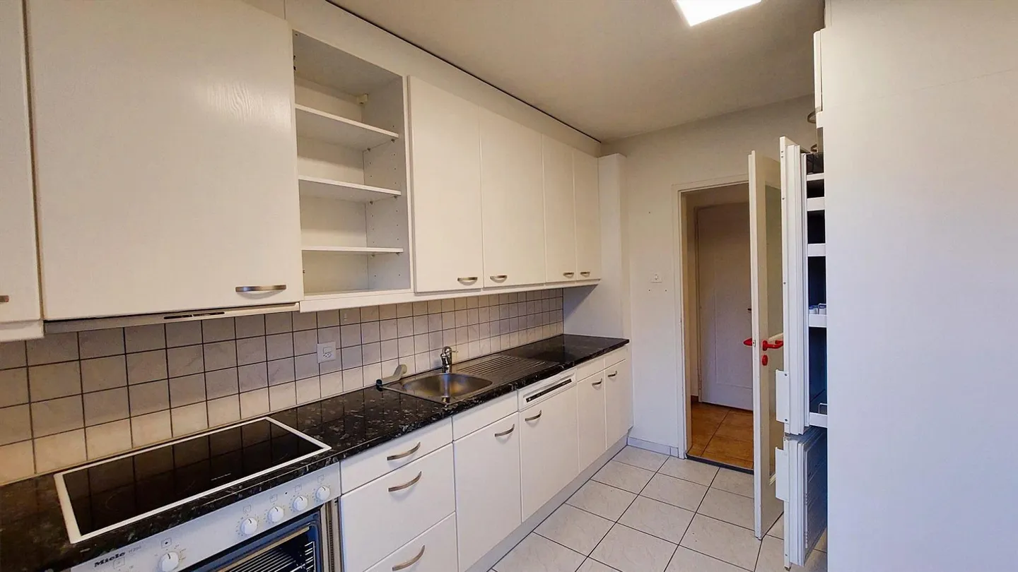 Appartement lumineux de 3,5 pièces dans le meilleur emplacement de Berne - Photo 7 sur 13