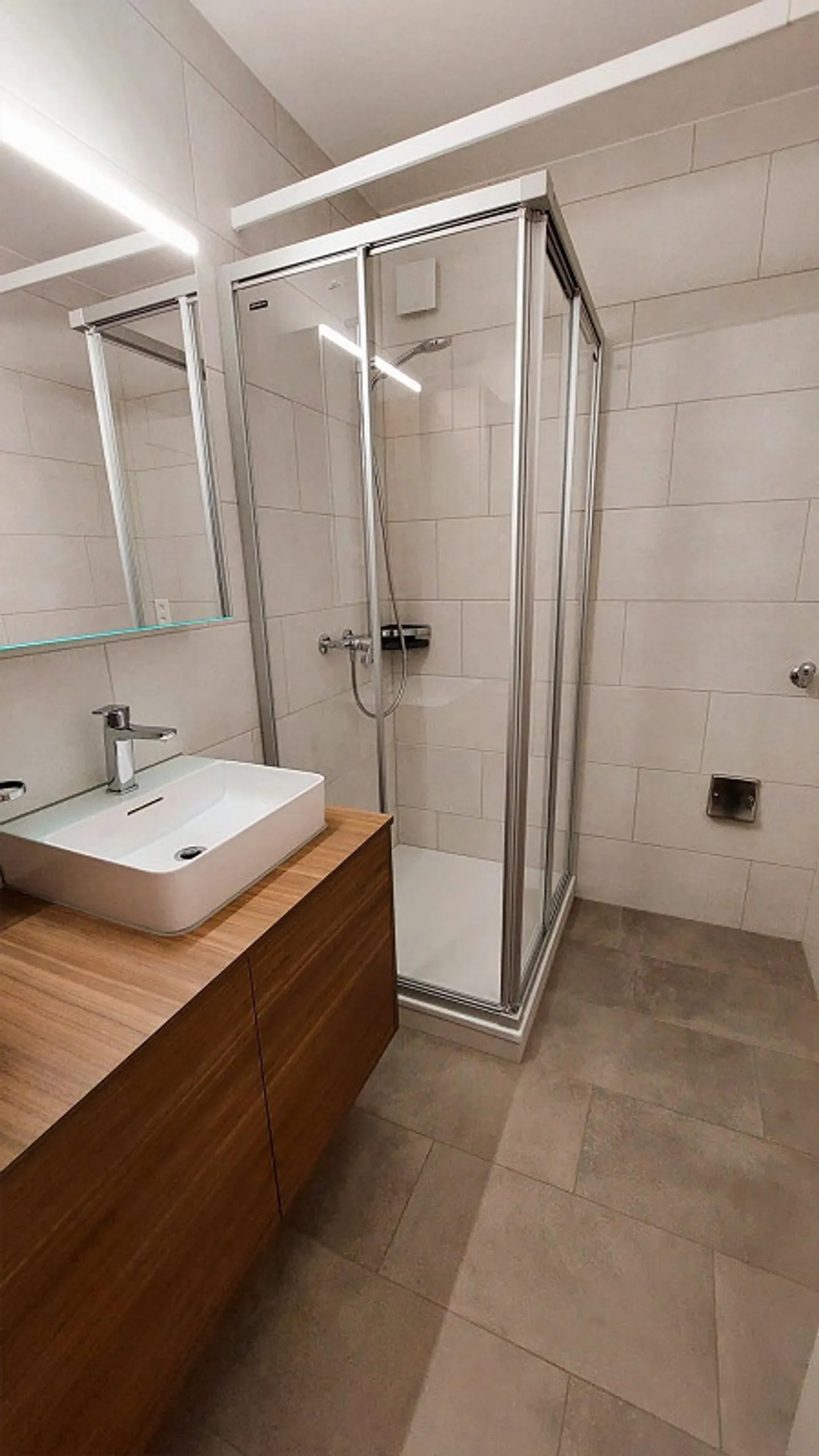 Appartement lumineux de 3,5 pièces dans le meilleur emplacement de Berne - Photo 8 sur 13