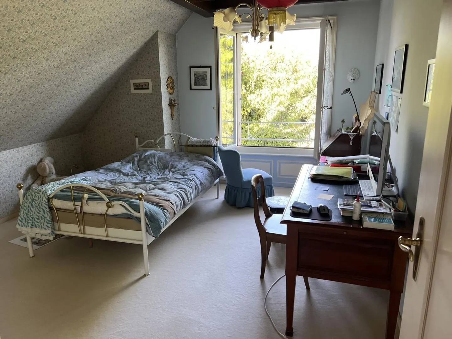 Villa with Pool in Vufflens-le-Château: Superb Renovation Potential - Photo 5 of 8