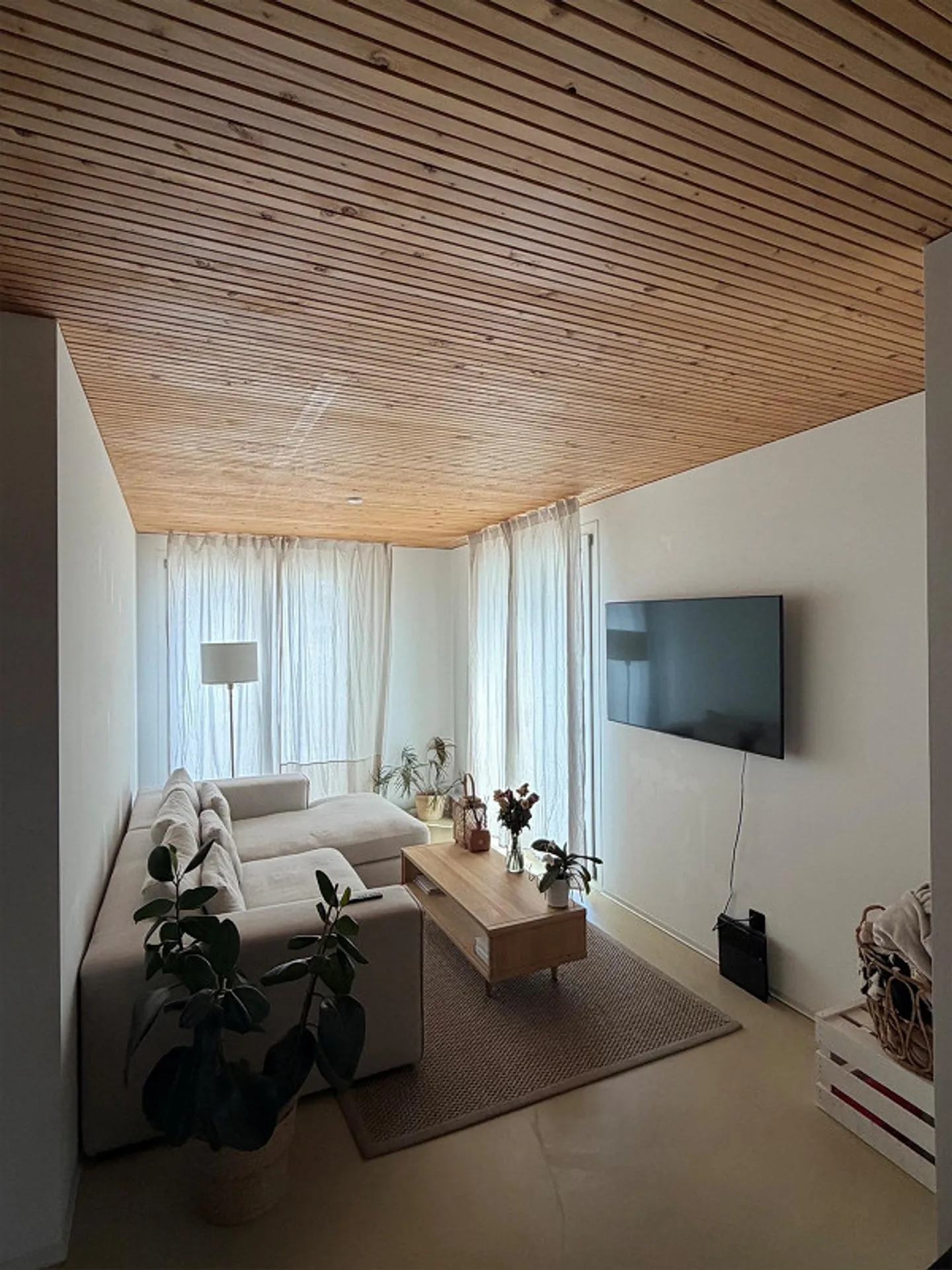 Appartement moderne de 2,5 pièces proche du lac - Photo 3 sur 10