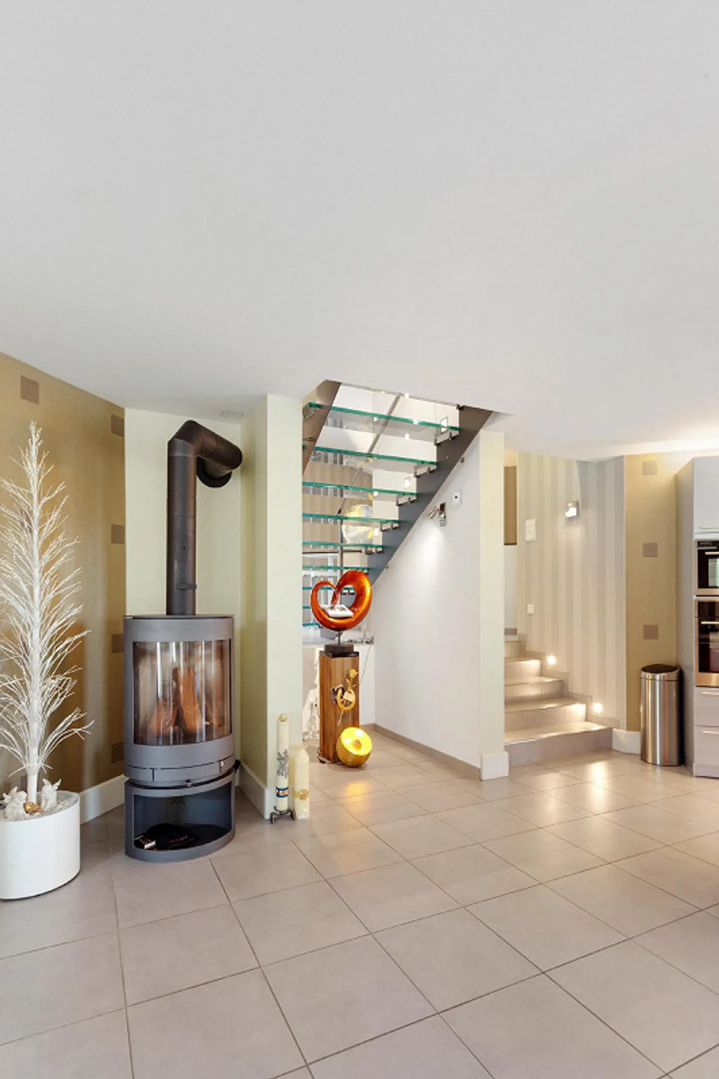 Casa unifamiliare esclusiva e moderna in costruzione solida di alta qualità - Foto 9 di 42