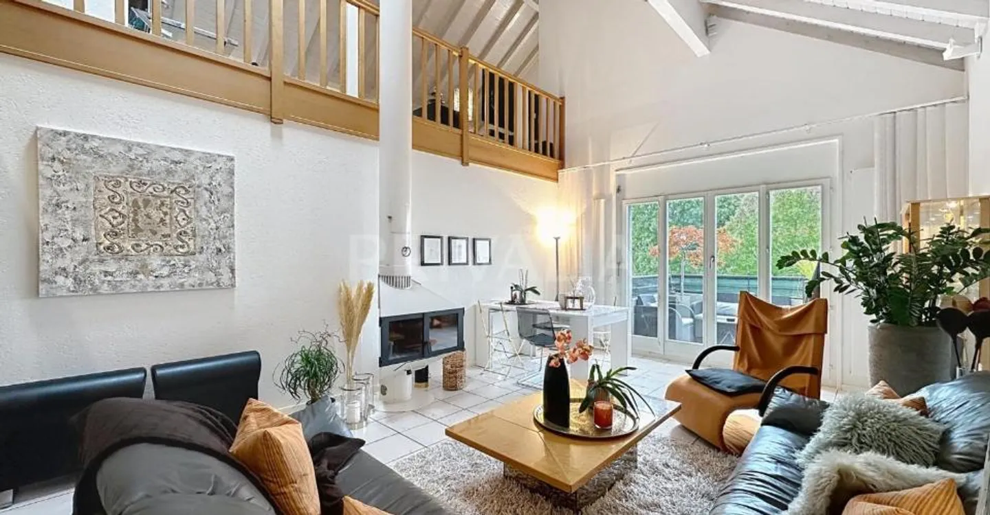 Grand renovated duplex of 235 m2 - Bernex - Photo 1 of 9