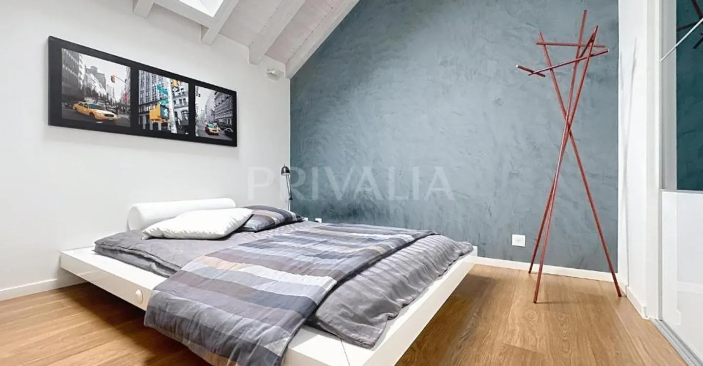 Grand renovated duplex of 235 m2 - Bernex - Photo 7 of 9