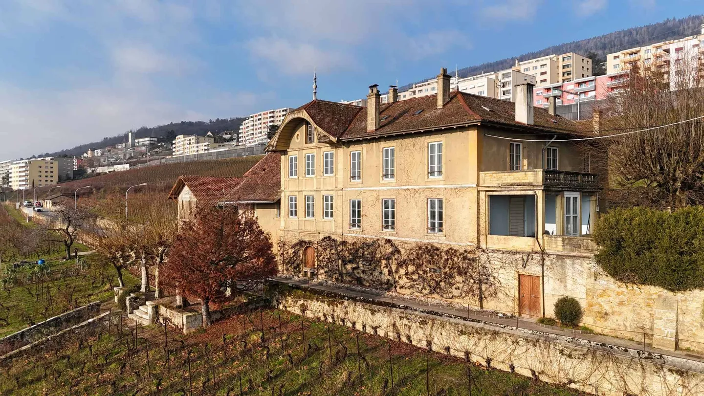 New Exclusivity - Domaine de Champréveyres - Photo 1 of 13