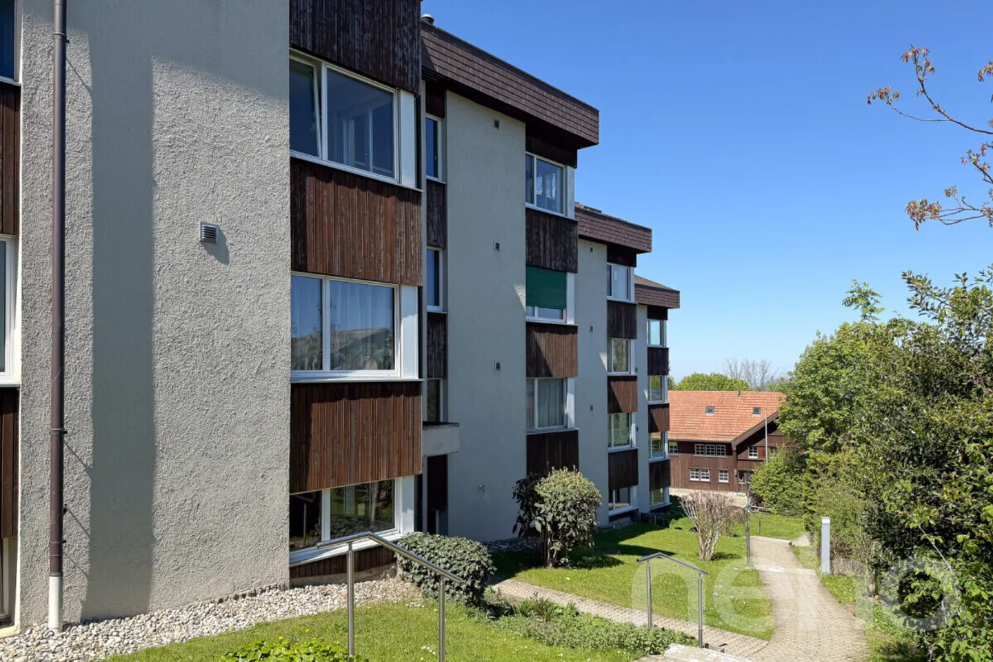 Cozy 3.5-room garden apartment with winter garden in Speicher - Photo 12 of 12