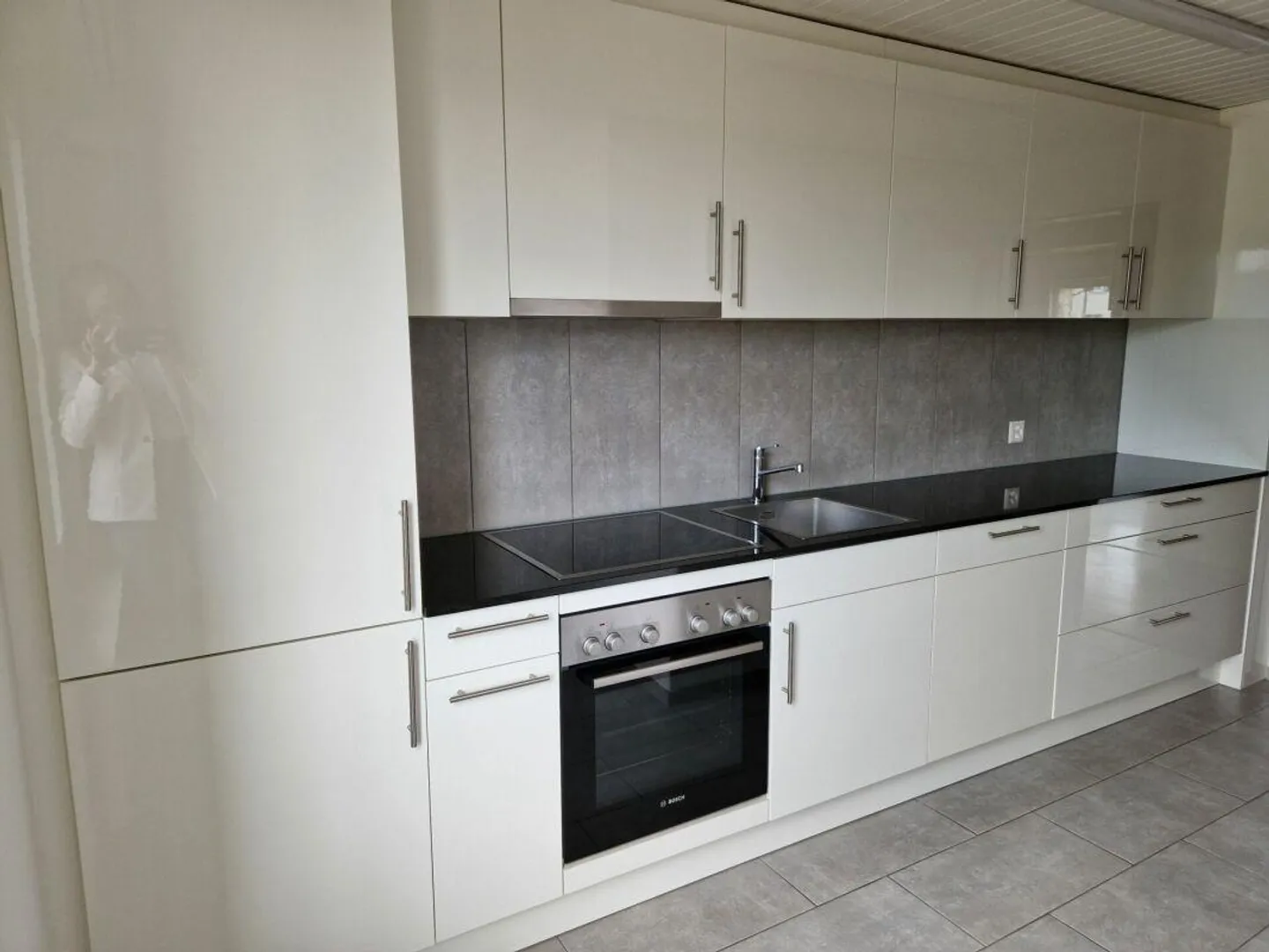 Living in a central location - Photo 2 of 5