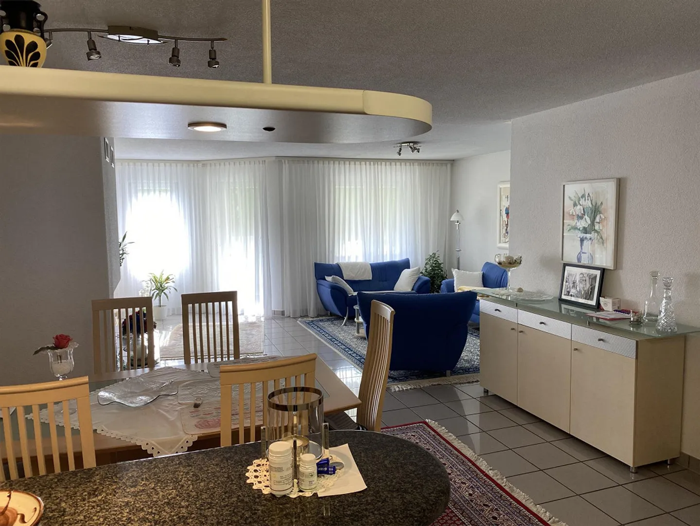 À vendre grand appartement de 2 1/2 pièces avec terrasse - Photo 5 sur 10