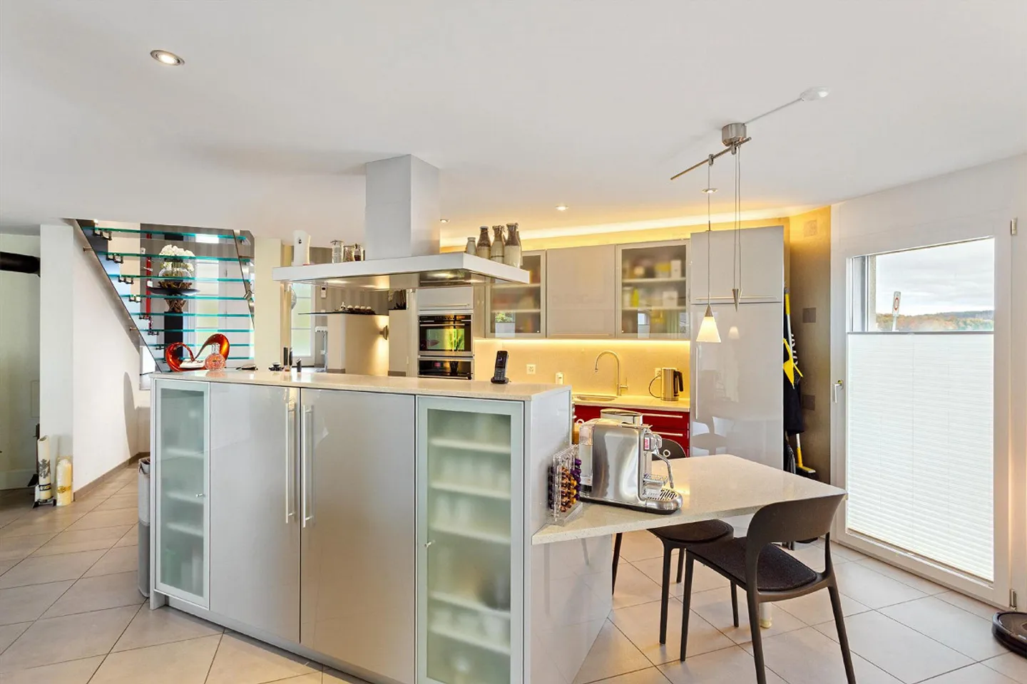 Casa unifamiliare esclusiva e moderna in costruzione solida di alta qualità - Foto 22 di 42