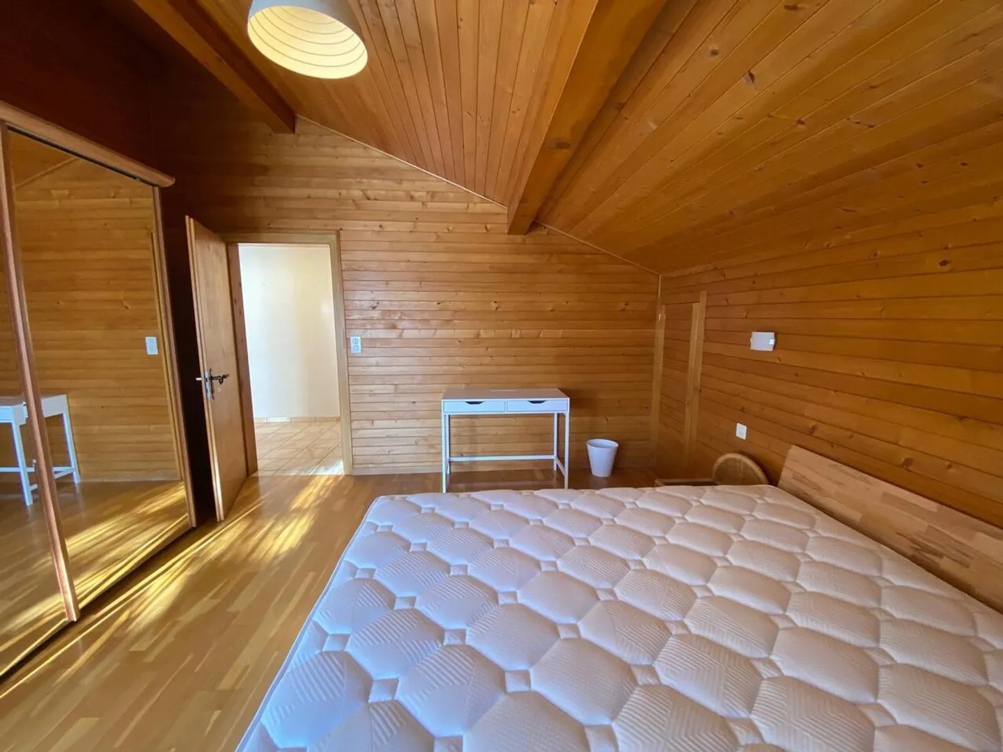 Bel appartamento di 3 locali in affitto tutto l'anno, vicino al centro di Crans - Foto 7 di 26