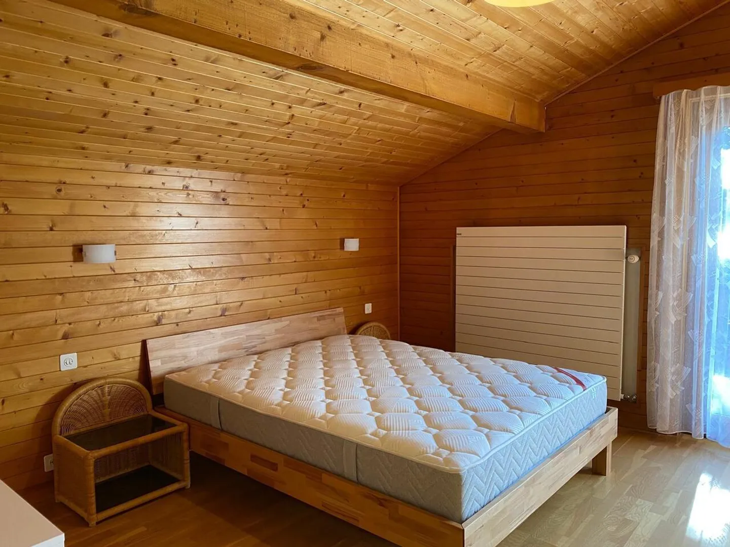 Bel appartamento di 3 locali in affitto tutto l'anno, vicino al centro di Crans - Foto 8 di 26