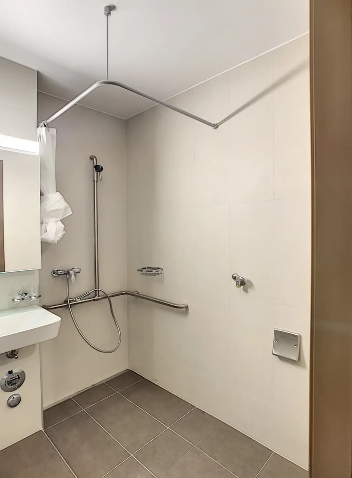 Wohnung mit Rahmen 2,5 Zimmer mit Balkon - Foto 3 von 10
