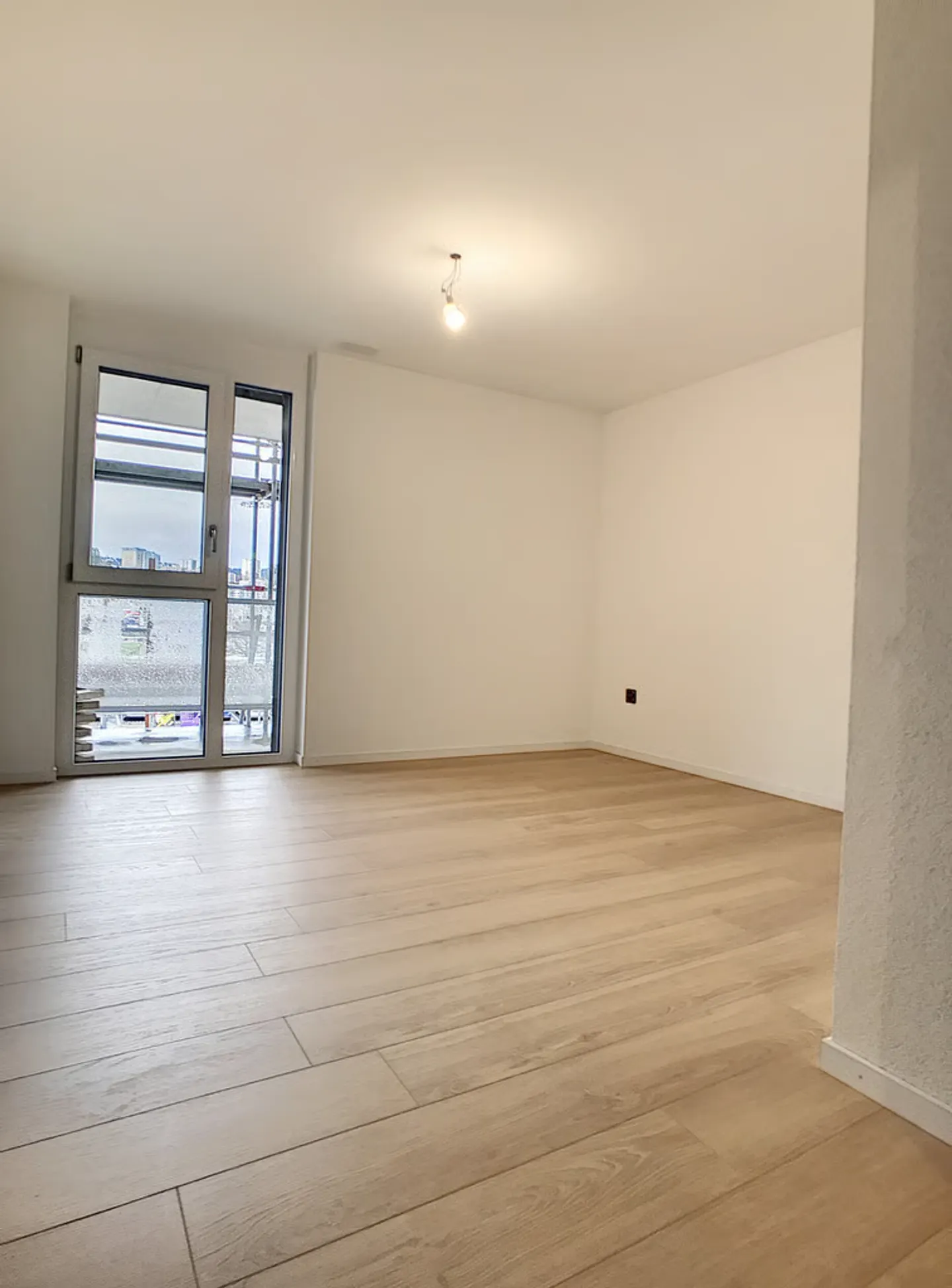 Wohnung mit Rahmen 2,5 Zimmer mit Balkon - Foto 5 von 10