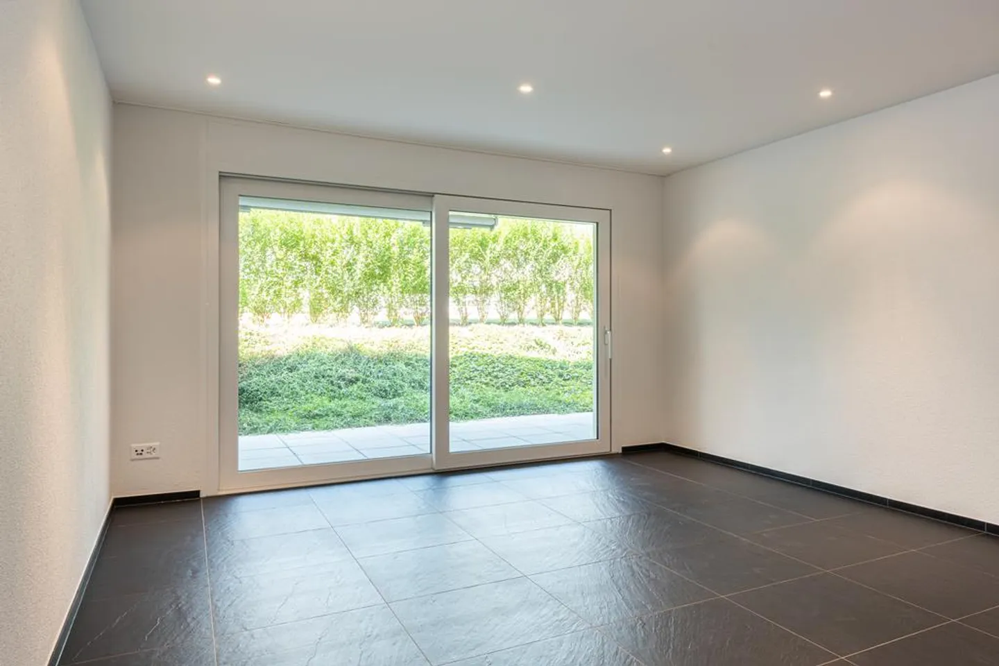 Your apartment search ends here! - Photo 7 of 12