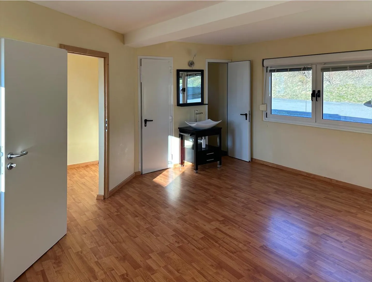 Espace de Bureau Charmant à Evionnaz - Photo 8 sur 10