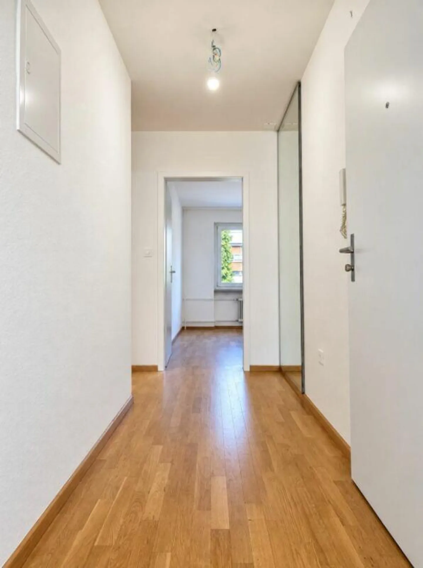 Renovierte Wohnung mit moderner Küche - Foto 5 von 6