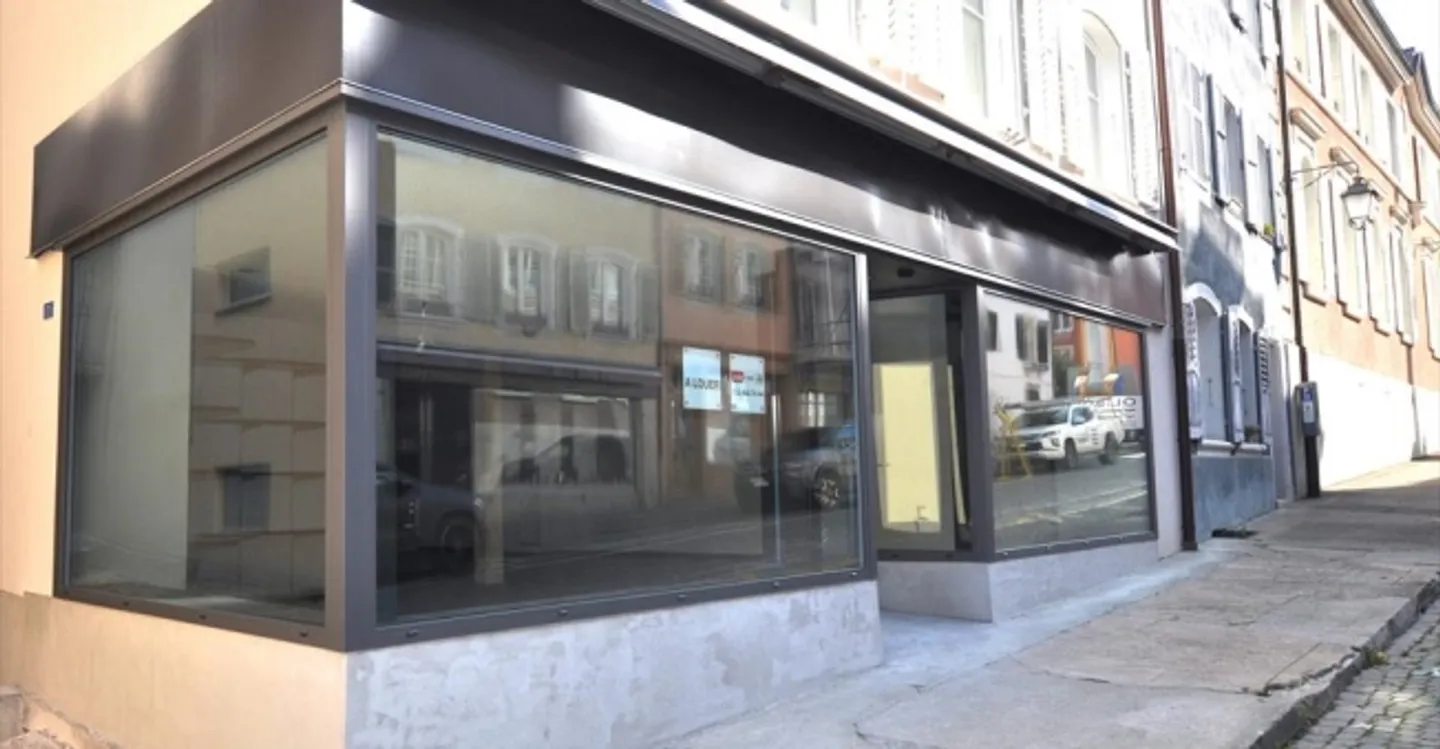 Commercial Space 1 Room - Photo 13 of 13