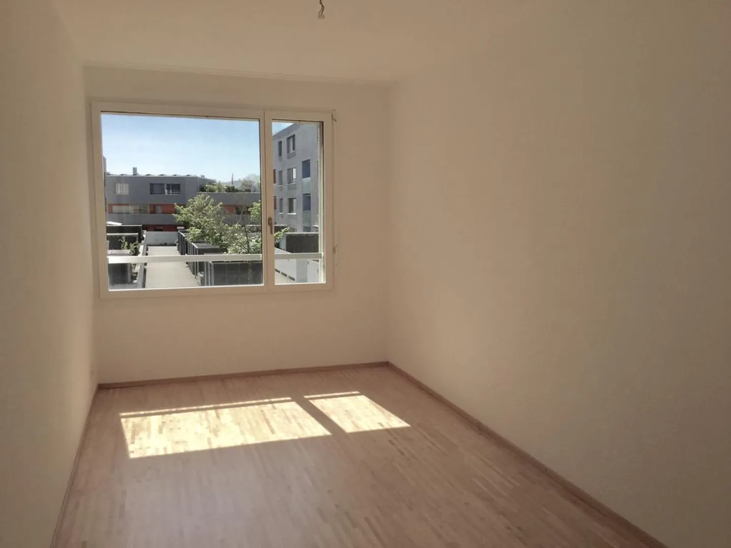 Bella appartamento di 3.5 stanze - Foto 9 di 11