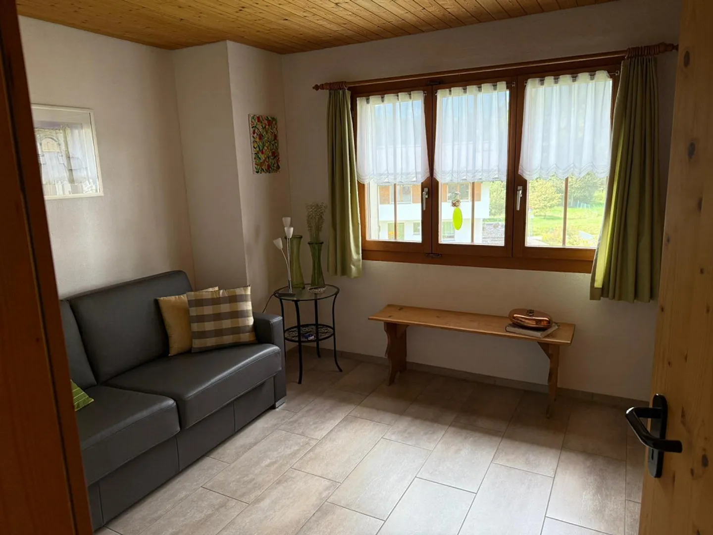 Charming, fully furnished 3 1/2-room apartment - Photo 10 of 11