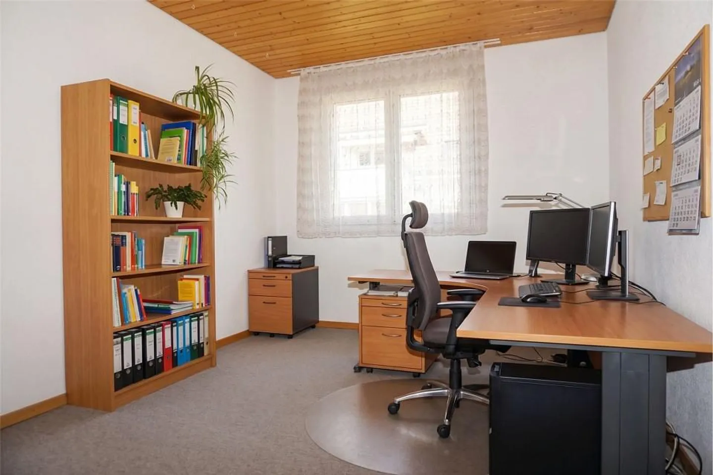 Appartamento familiare affascinante con sala hobby e posto auto - Foto 7 di 10