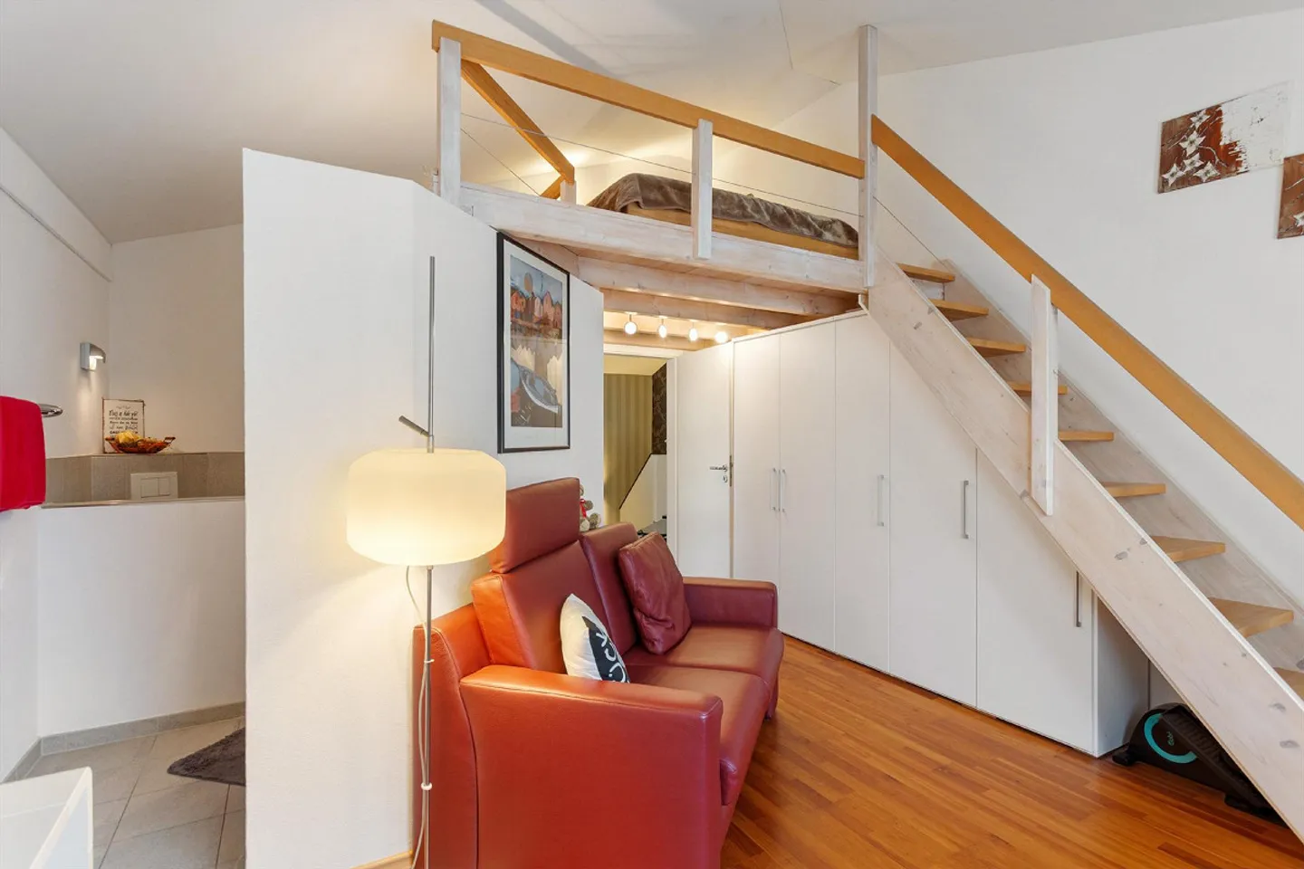 Casa unifamiliare esclusiva e moderna in costruzione solida di alta qualità - Foto 29 di 42