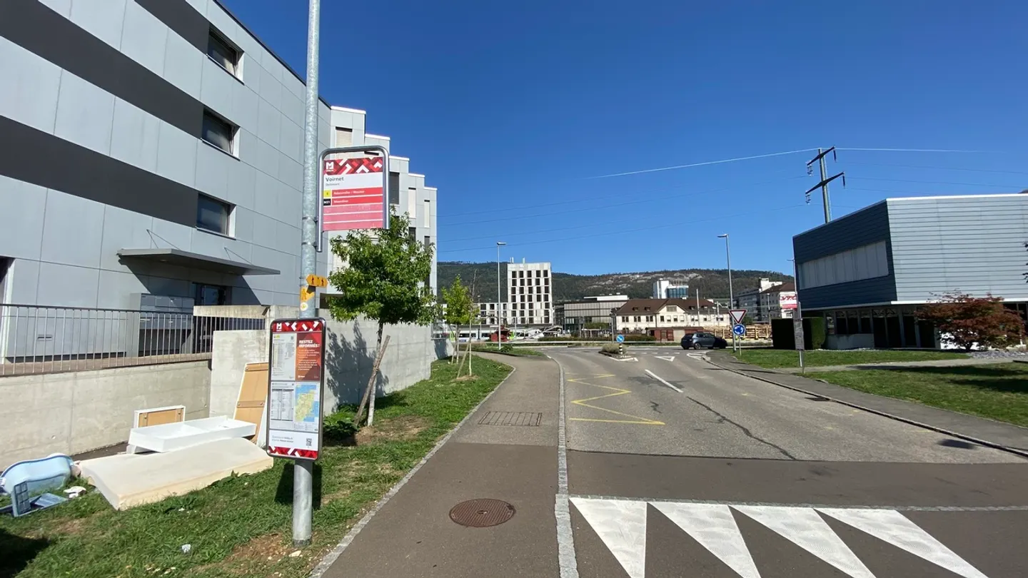 Spazio commerciale ristrutturato - Foto 20 di 24