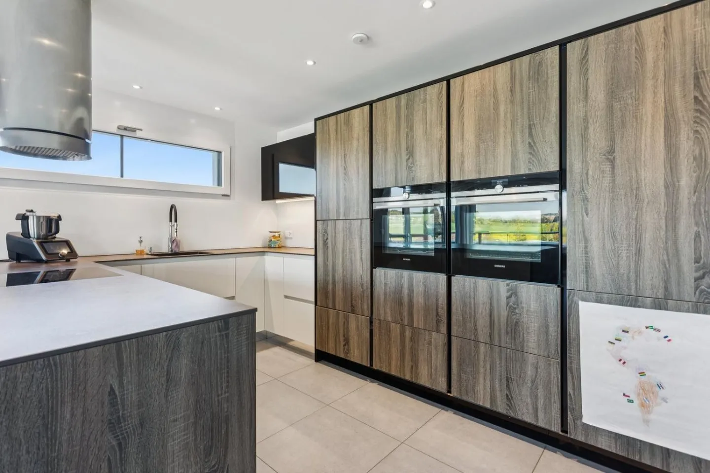 Villa Solaris - Eleganza moderna nel bagno di luce - Foto 4 di 13