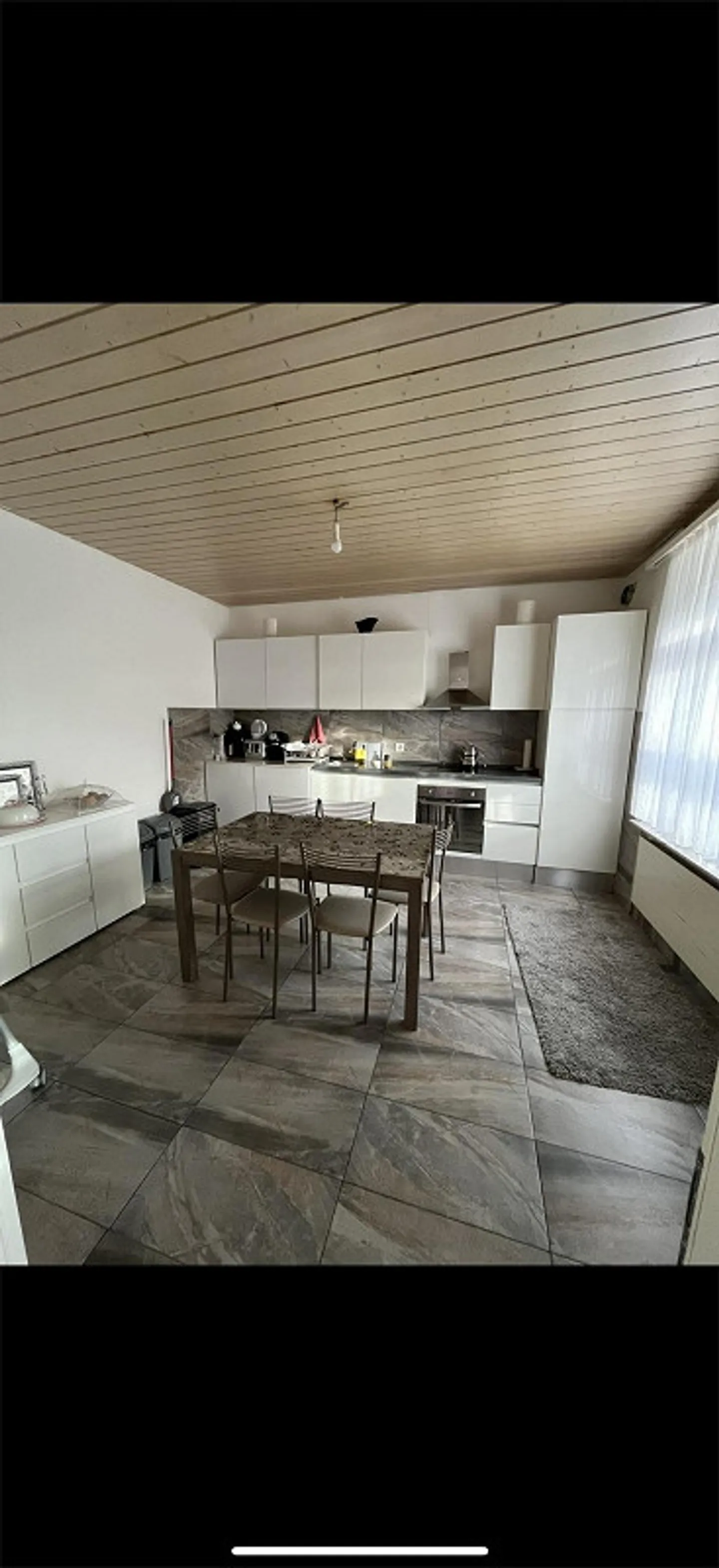 Appartamento di 4,5 stanze a Neuhausen Am Rheinfall - Foto 3 di 8