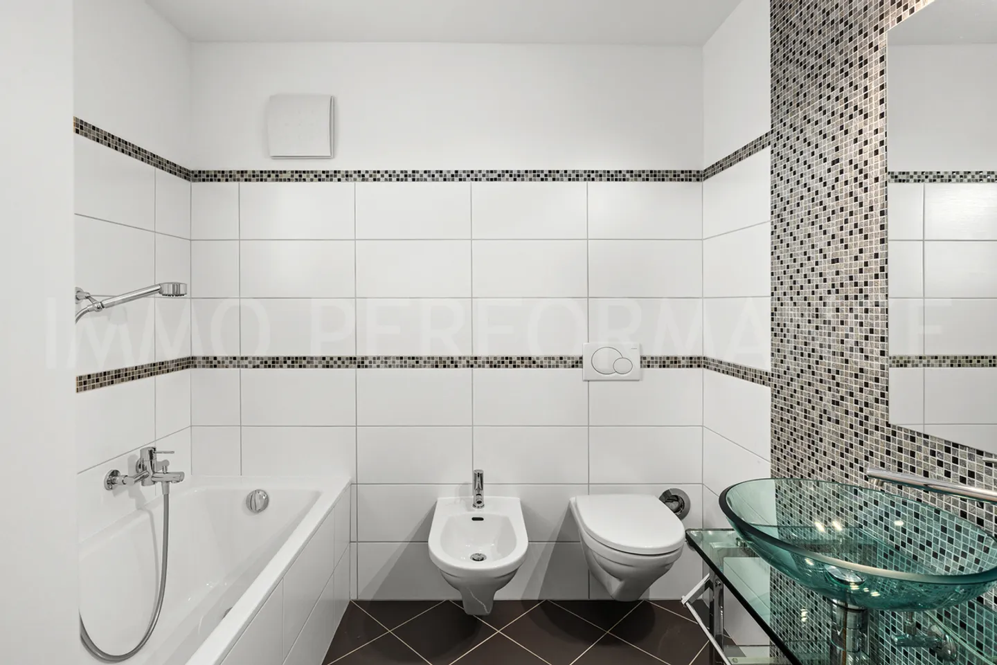 Attique Duplex avec Mezzanine - Photo 7 sur 11