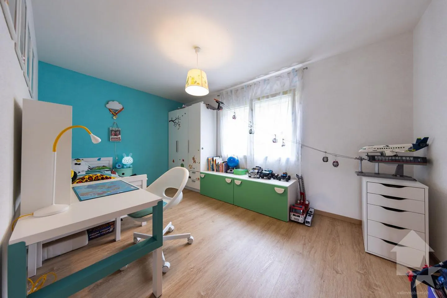 Ground floor 5.5 room terrace and garden, second home and foreigners - Photo 6 of 11