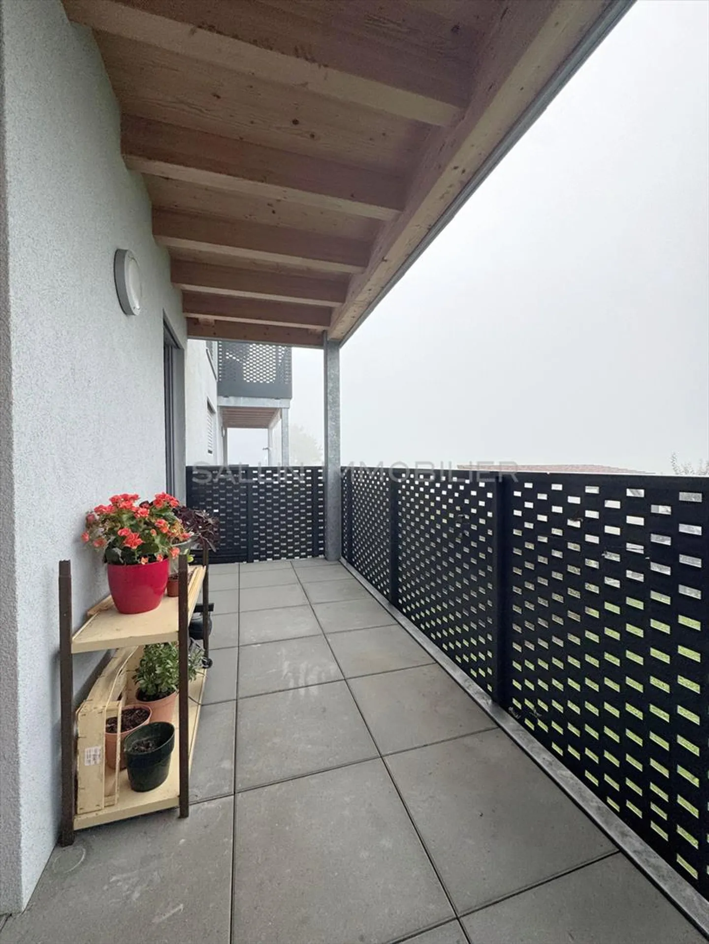 Spacious 2-room apartment with an outdoor parking space - Photo 5 of 5