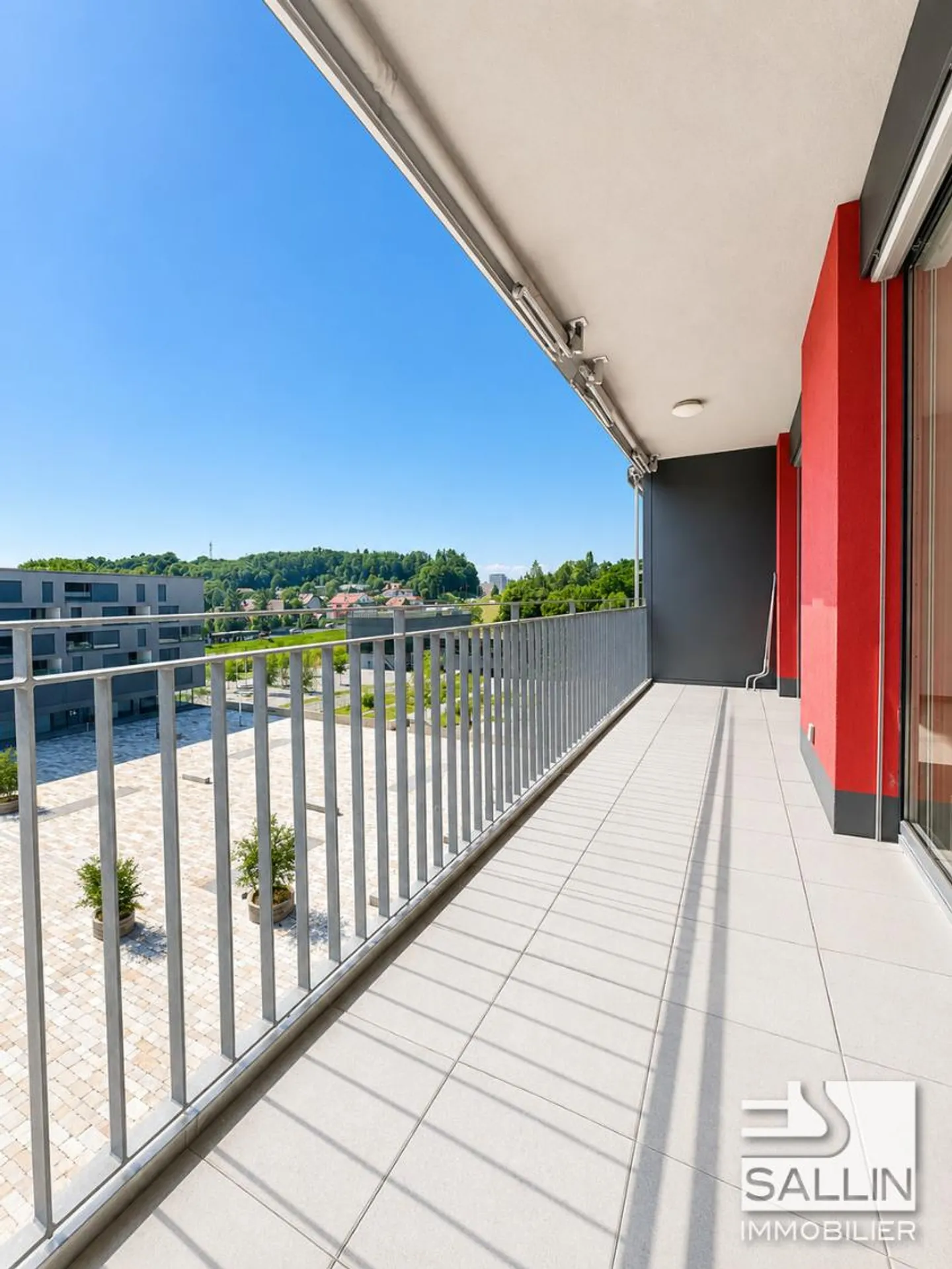 Appartamento luminoso 4½ locali con balcone nel quartiere Cormanon - Foto 7 di 9