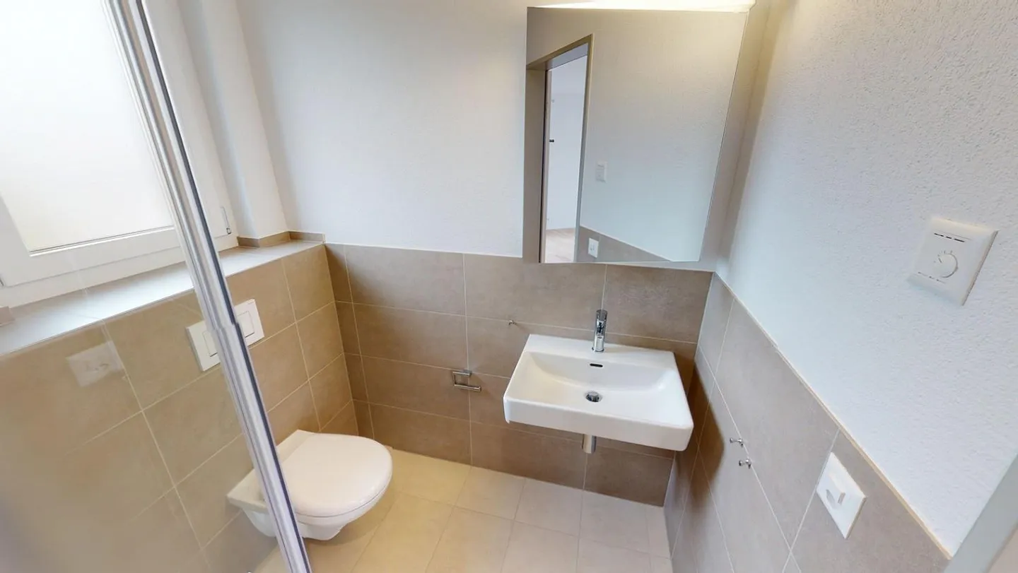 Spacious 2.5 Room Apartment in Wetzikon - Photo 6 of 12