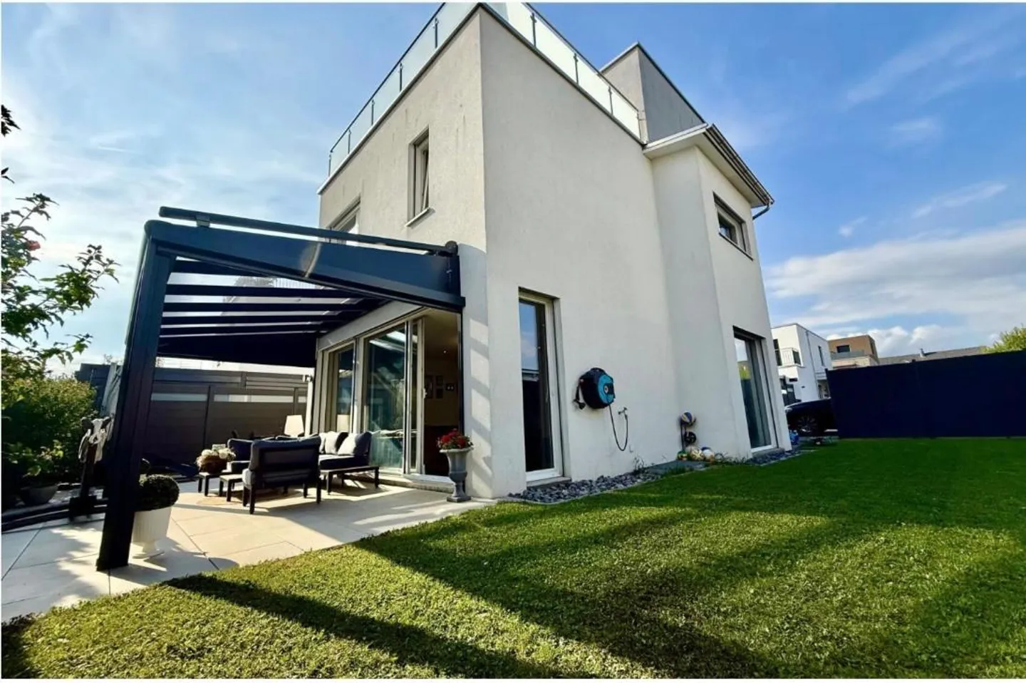 «5.5 Zimmer Einfamilienhaus» - Foto 1 von 5