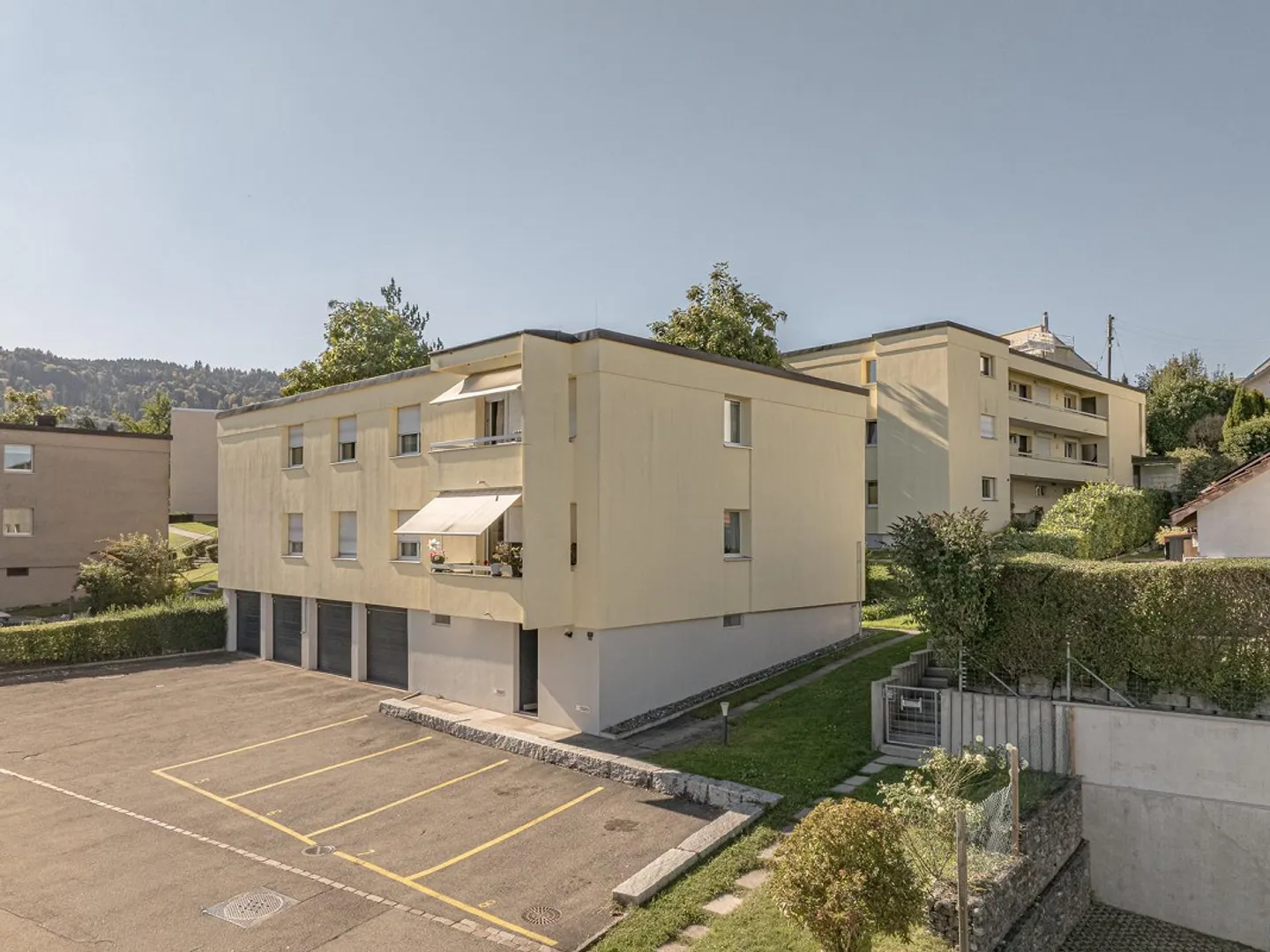 Multi-family houses in a central location - Photo 1 of 8