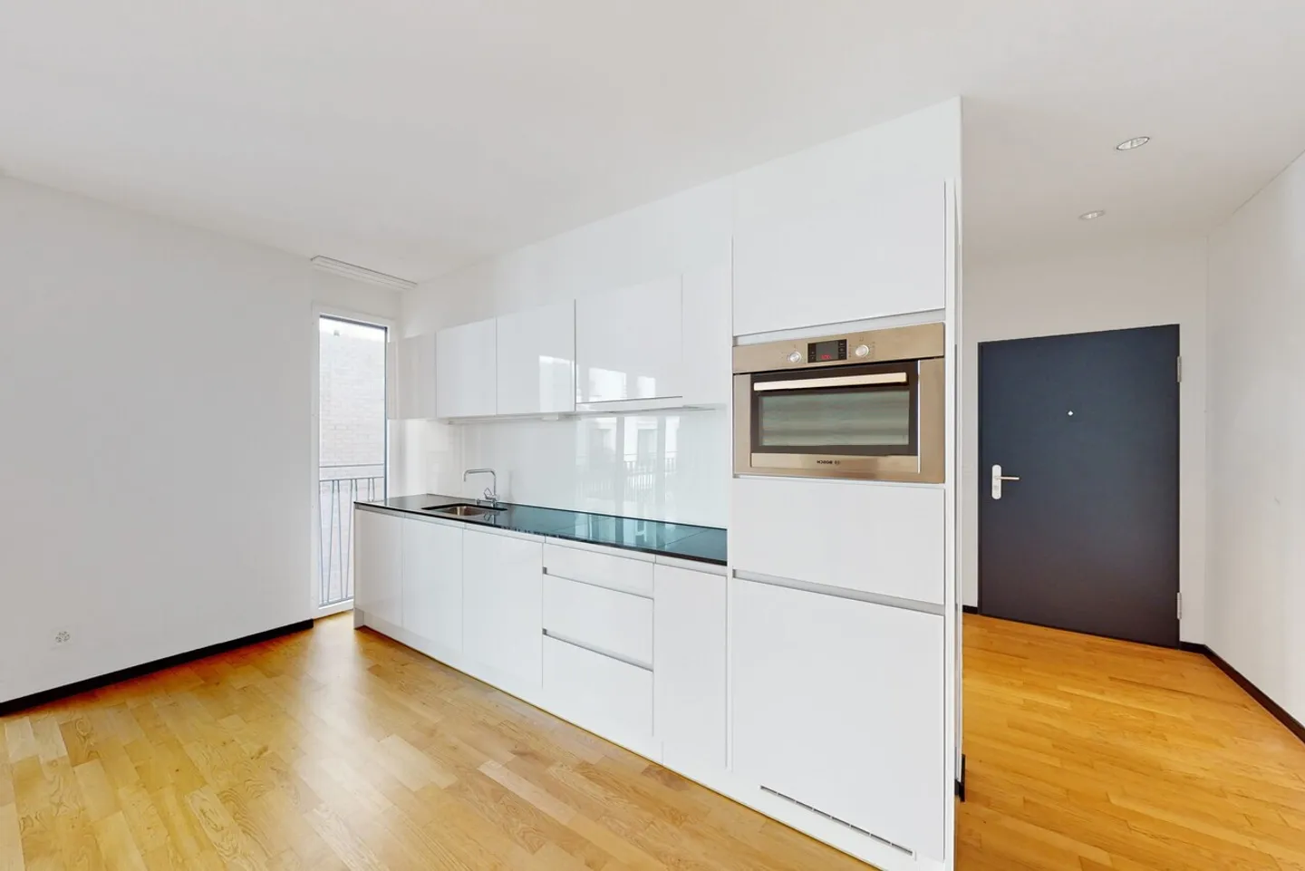 Attikawohnung im Herzen von Luzern! - Photo 1 of 7