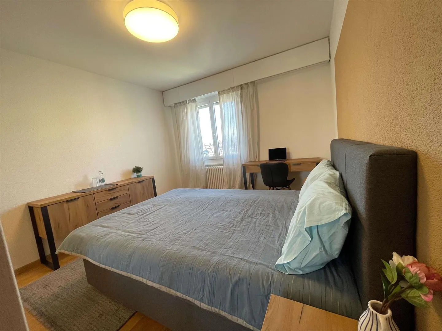 Chambre 1 pièce - Photo 2 sur 24