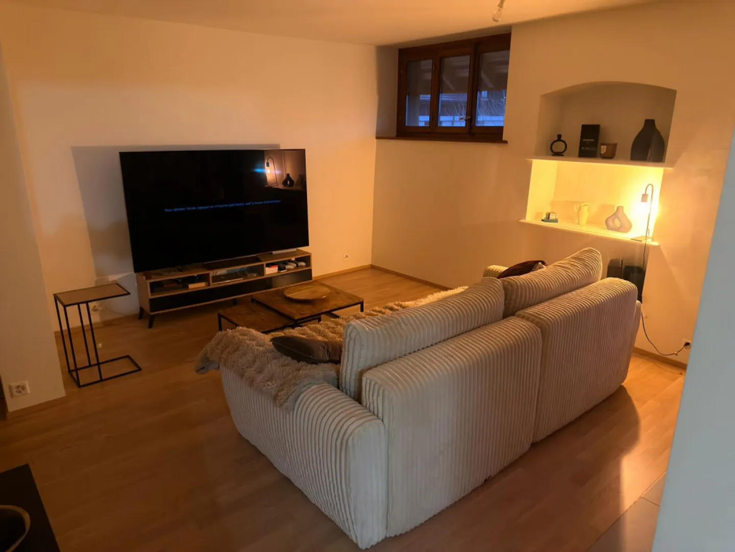 Bellissimo appartamento di 4 locali completamente ristrutturato nella campagna di Ginevra - Foto 3 di 10