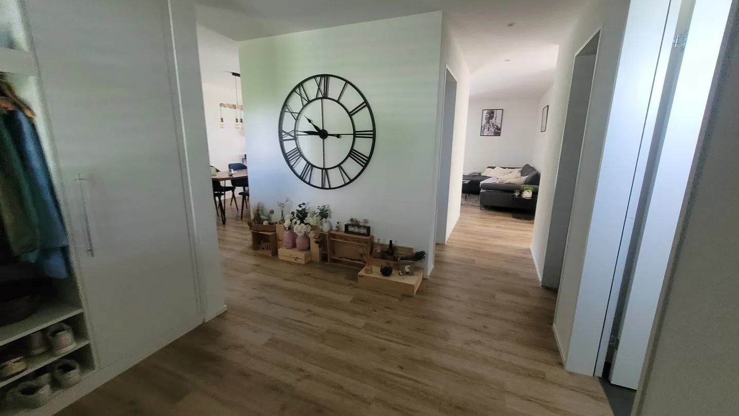 Apartment for rent - Photo 3 of 10