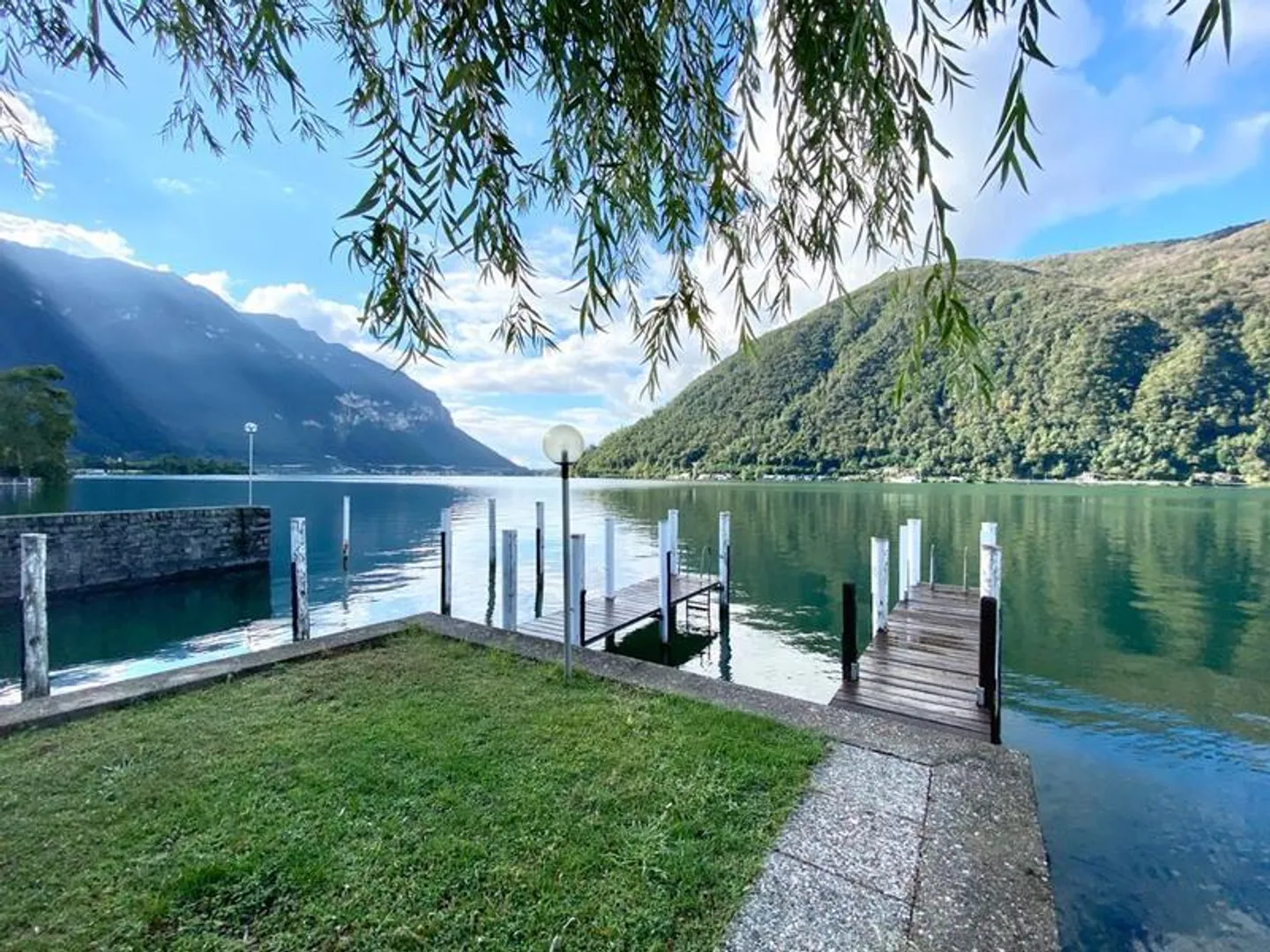 4.5-ROOM APARTMENT IN A RESIDENCE DIRECTLY ON THE LAKE - Photo 10 of 10