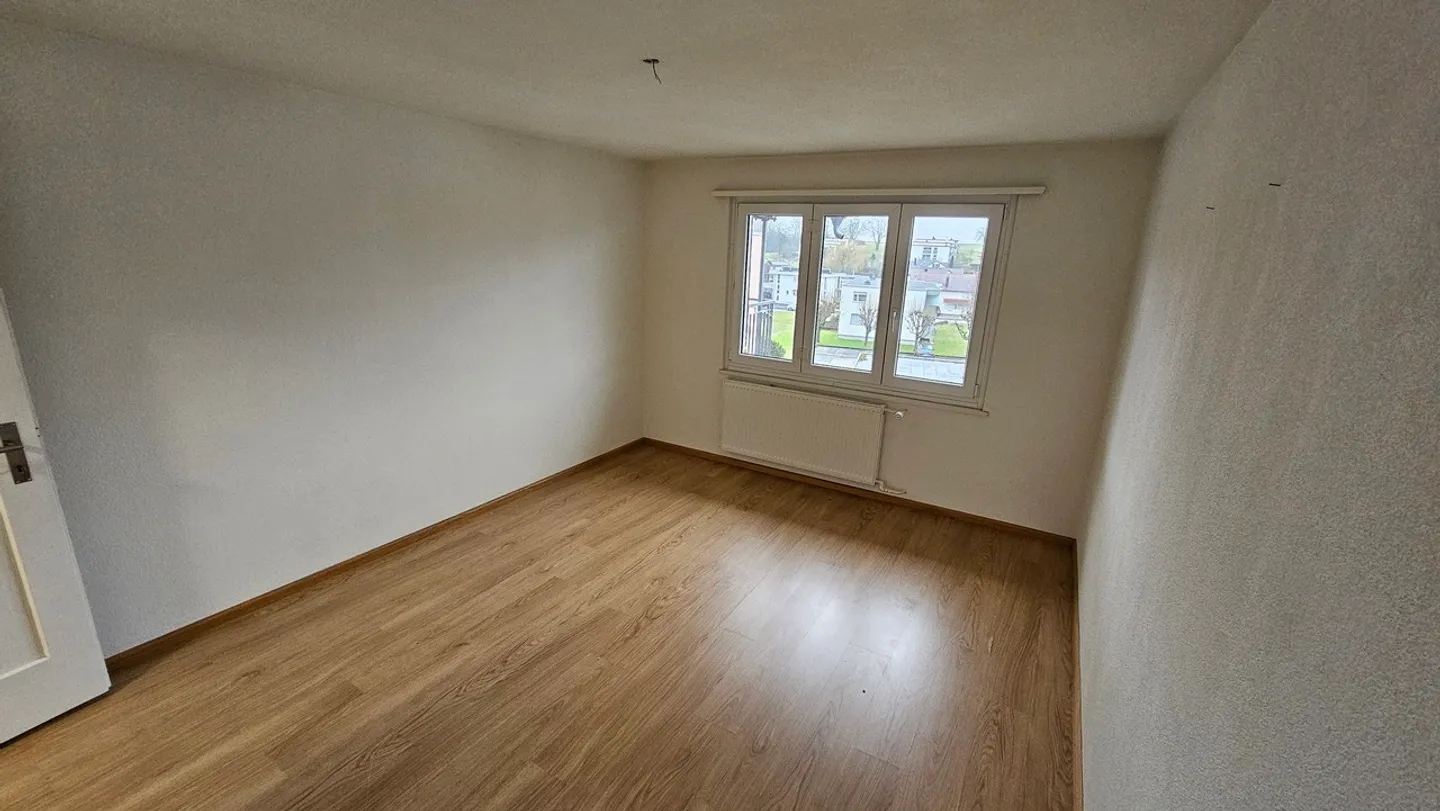 Bright 3-room apartment with large terrace - Photo 7 of 11