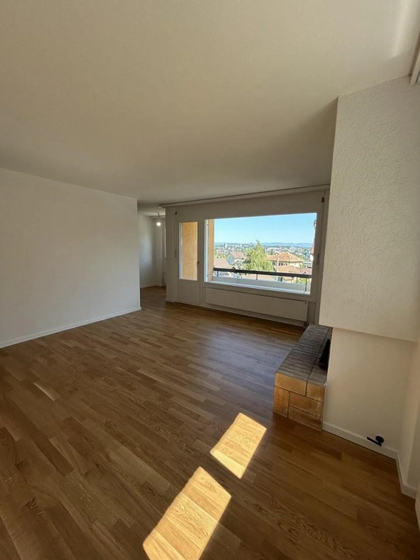 Apartment with garden seating area and beautiful view - Photo 5 of 10