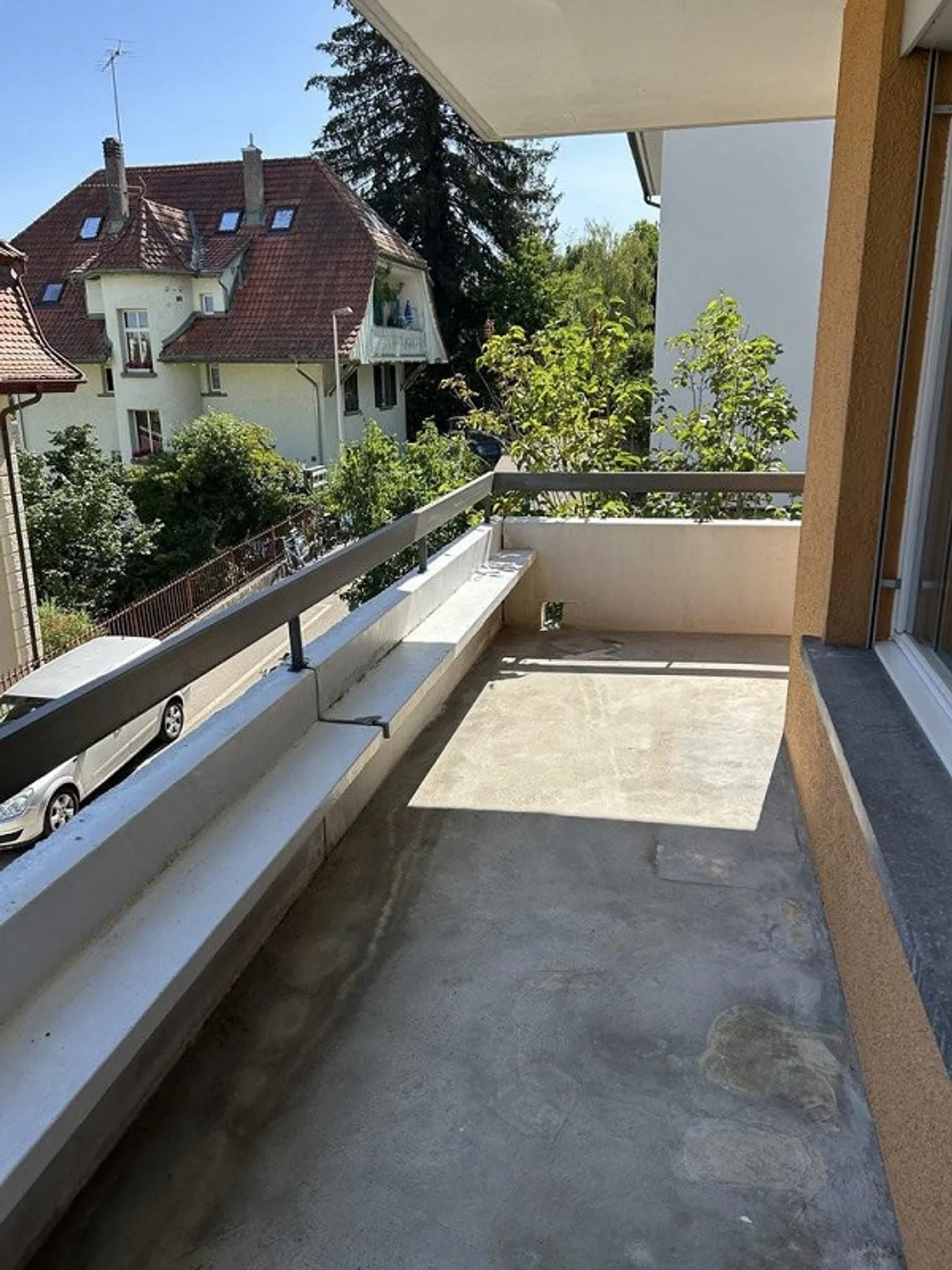 Apartment with garden seating area and beautiful view - Photo 8 of 10