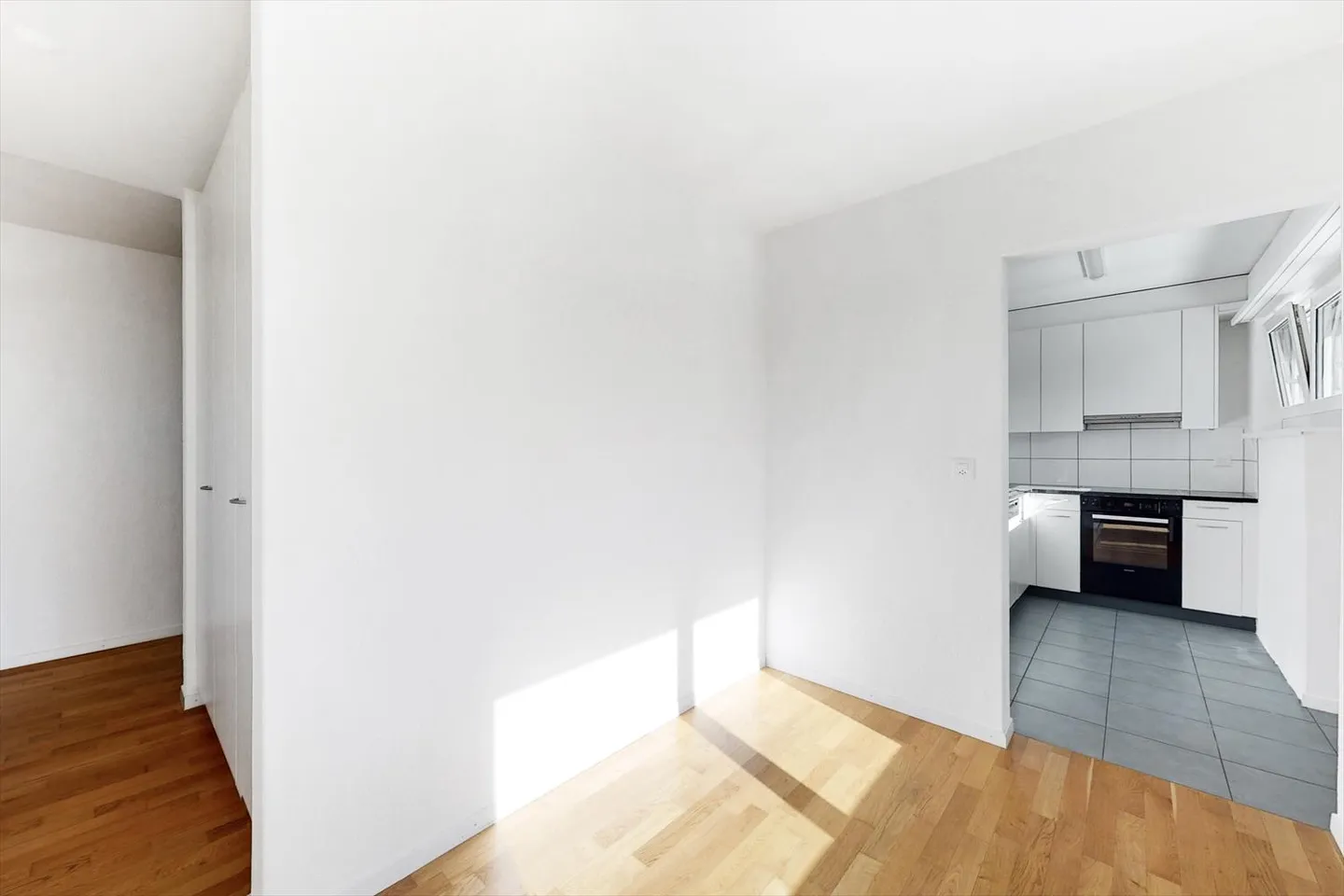 Moderne Wohnung in einem ruhigen Quartier - Foto 6 von 10