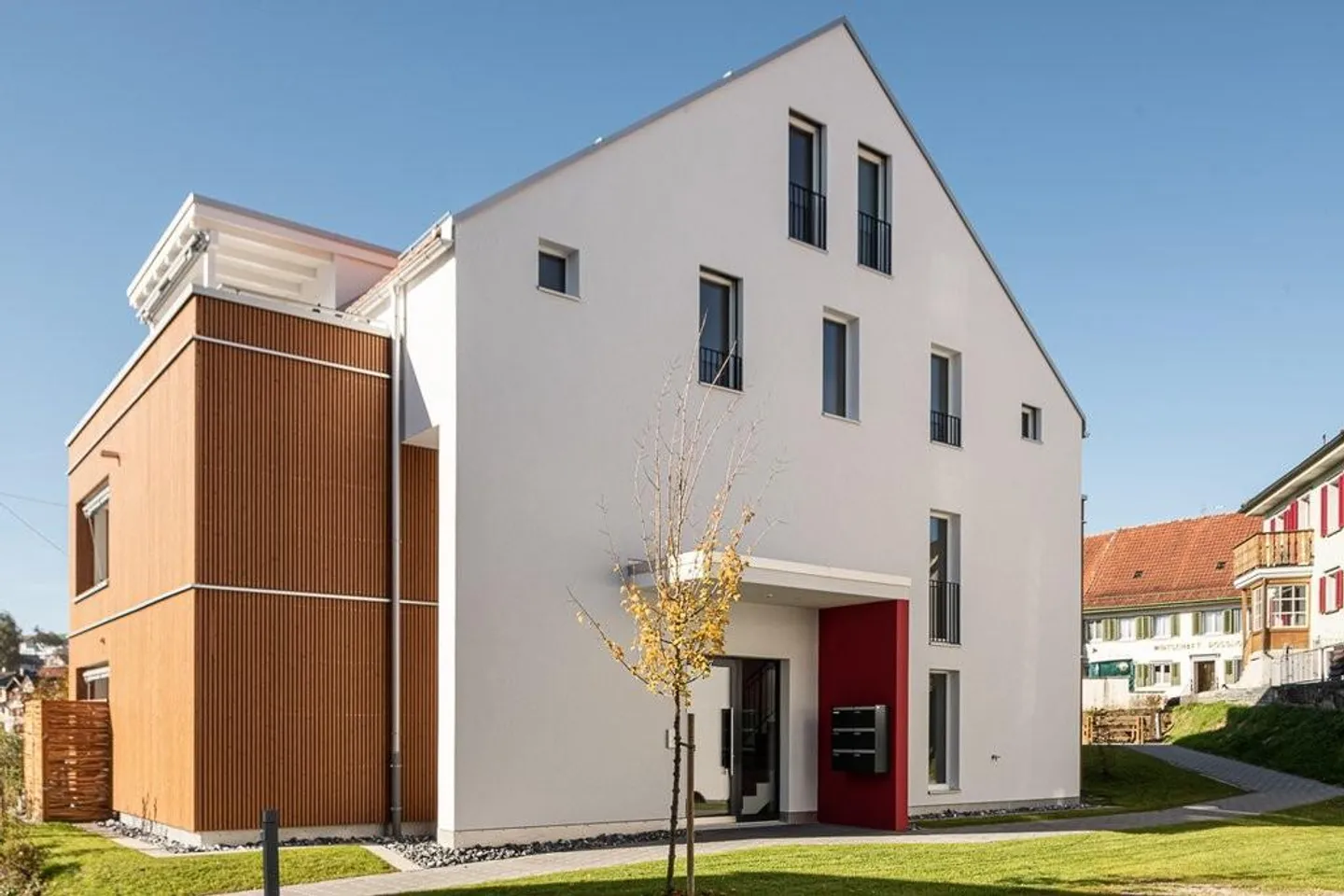 Moderne Wohnung in Rossrüti - Foto 1 von 10