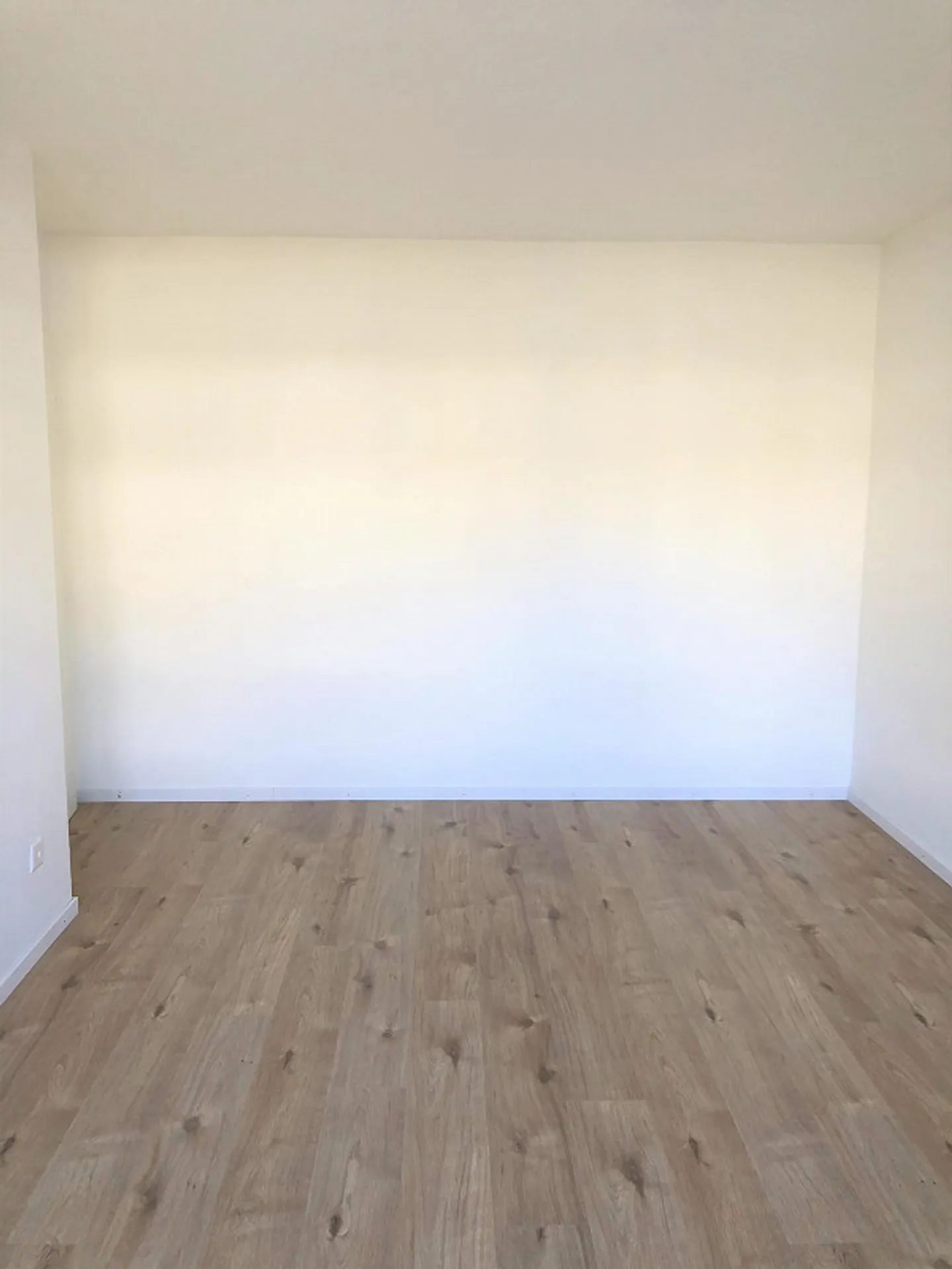 Central and quiet apartment - Photo 3 of 6